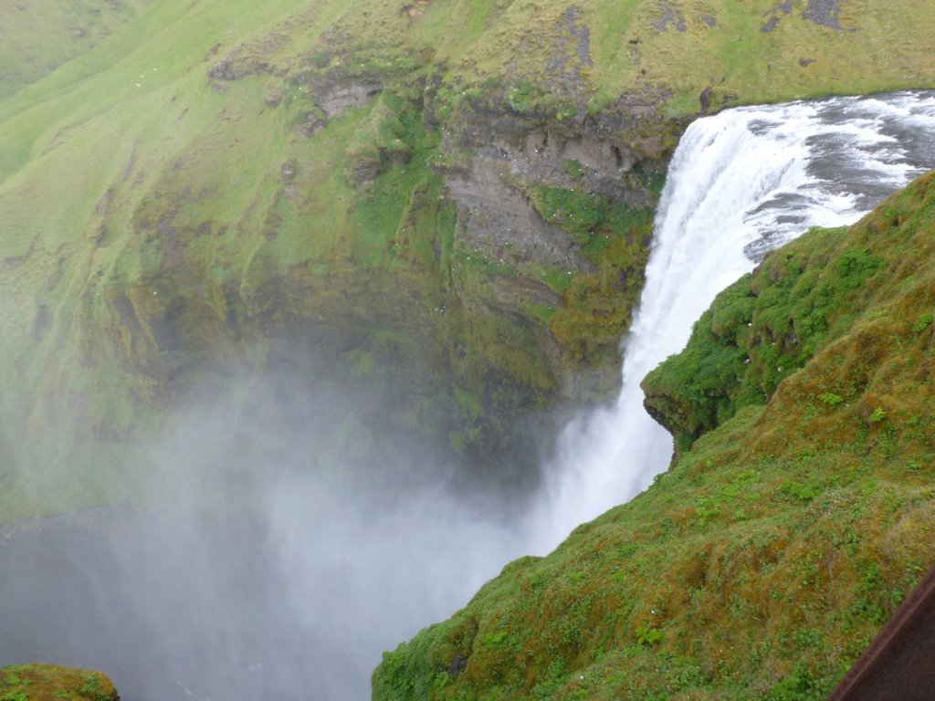 skogafoss8.jpg