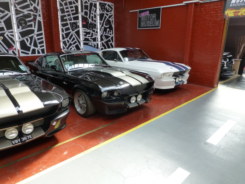 fordmustang3.jpg