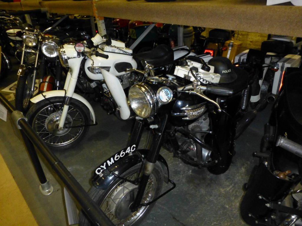 londonmotorcyclemuseumtriumph7.jpg