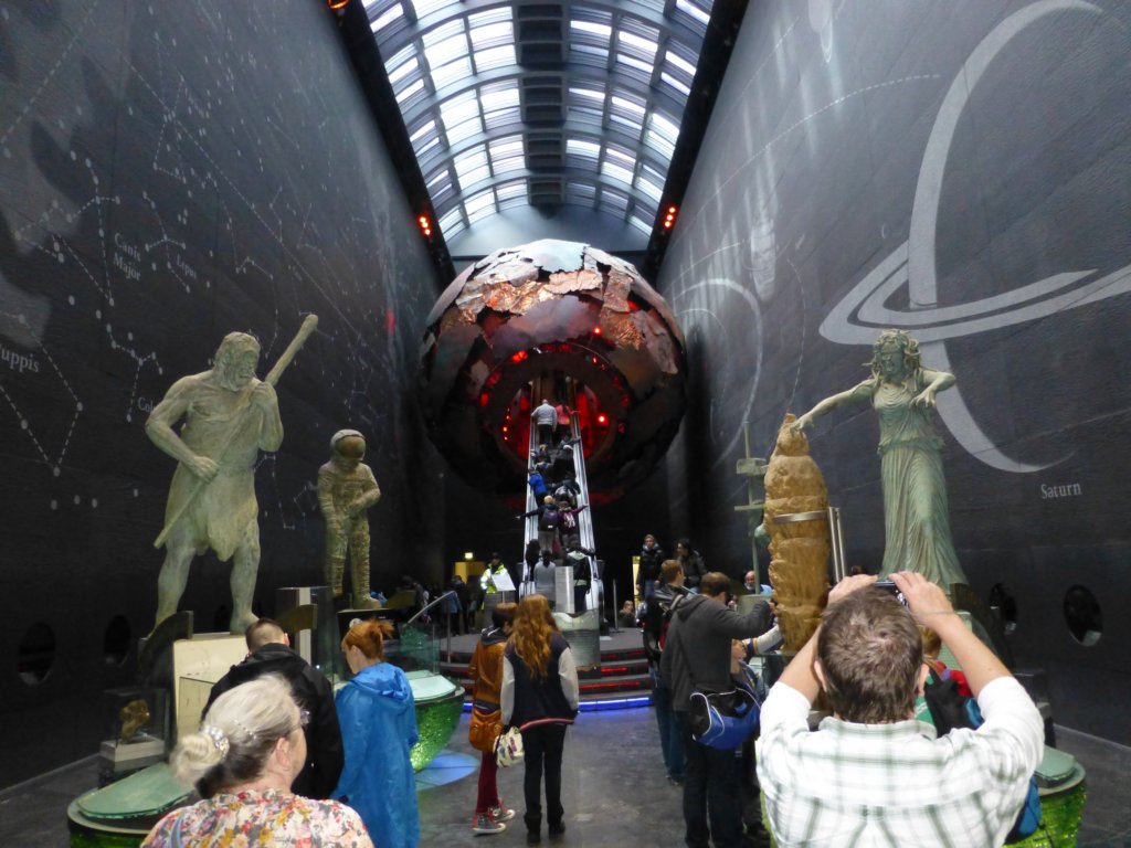 naturalhistorymuseum24.jpg