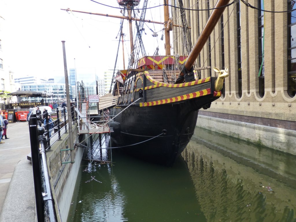 sirfrancisdrakes16thcenturygalleon.jpg