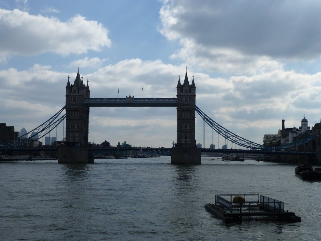 towerbridge2.jpg