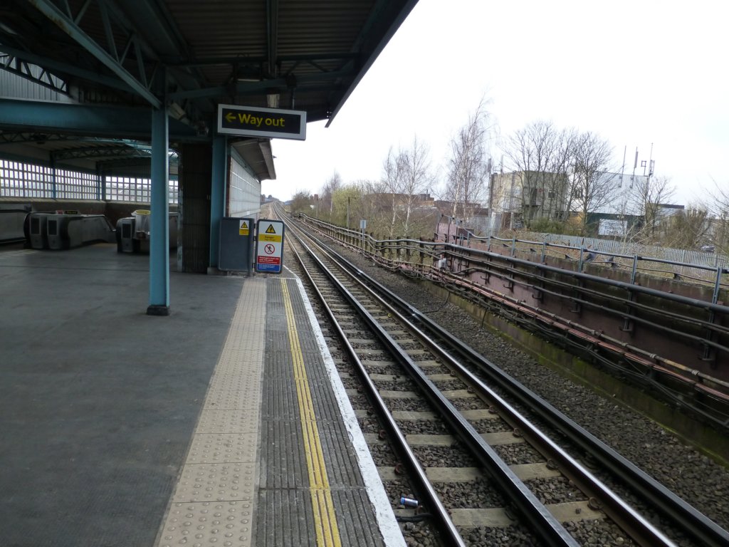 greenfordstation.jpg