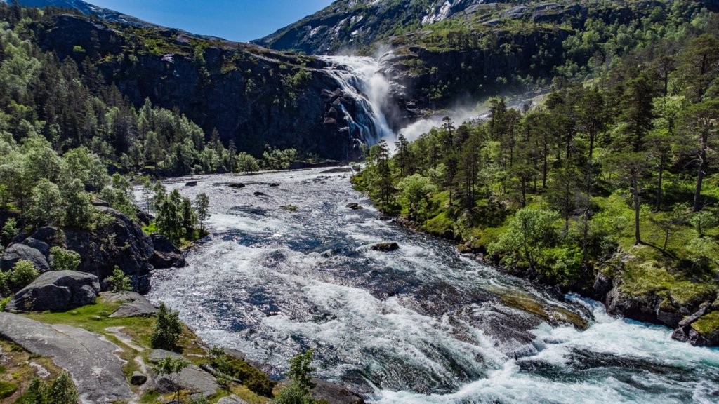 nykkjesoyfossen16.jpg