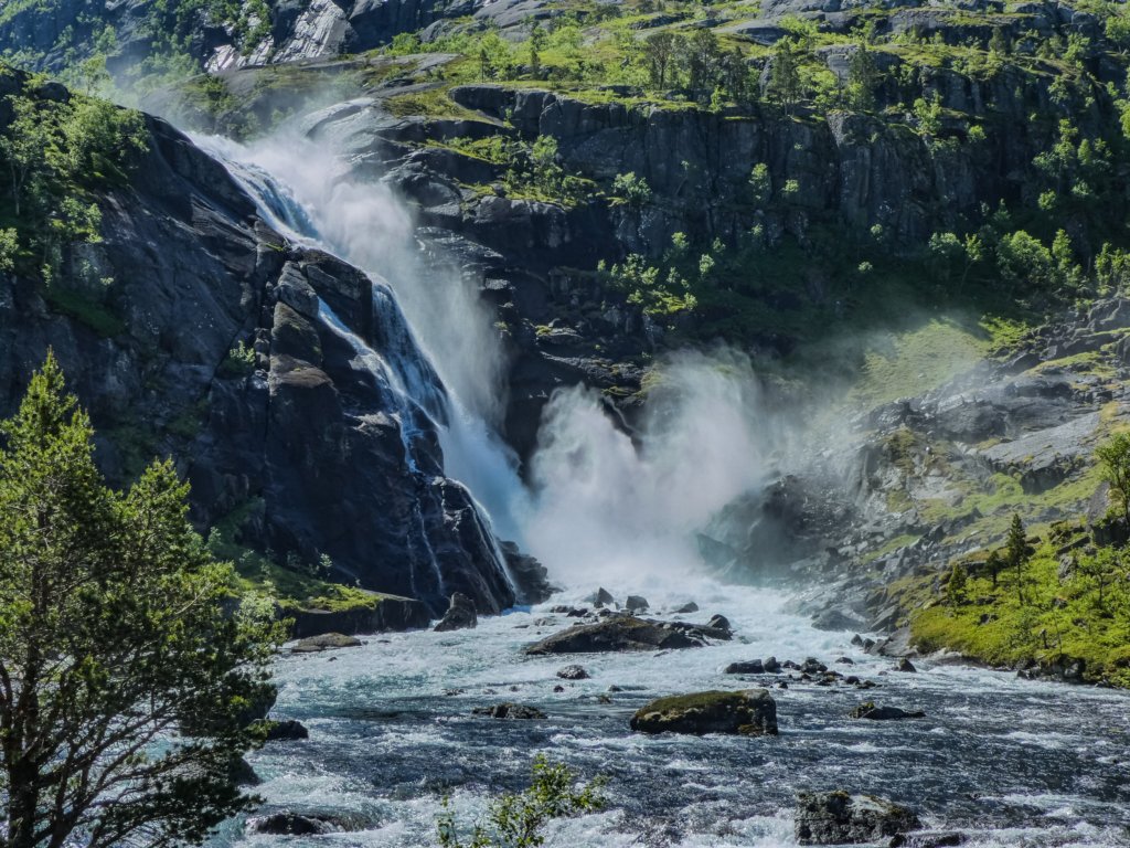 nykkjesoyfossen17.jpg