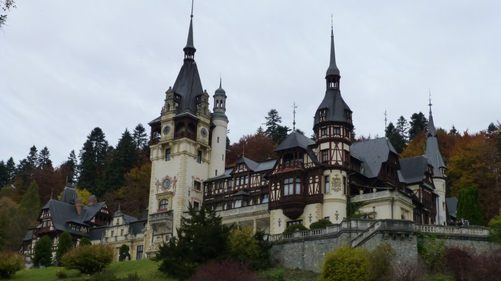 castelulpeles5.jpg